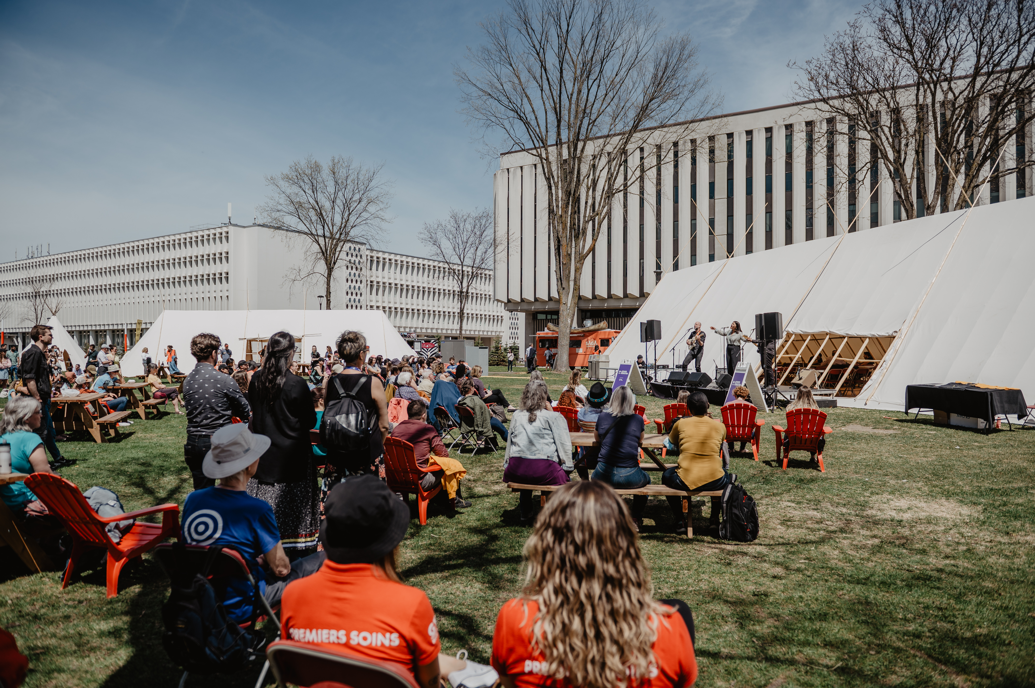 Des congressistes à l'Université Laval