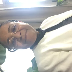 Image de profil de Viviane Etoa- Delye