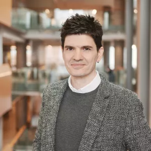 Image de profil de Efe Peker