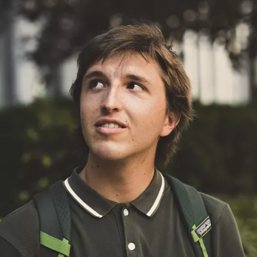 Profile picture for user louis-olivier.brassard
