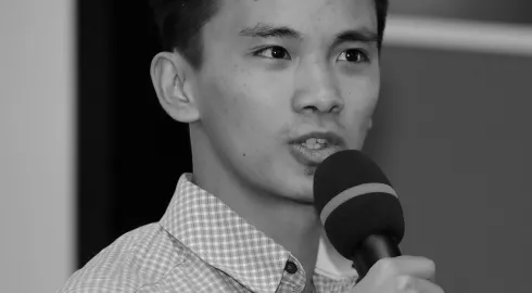 Lê Nguyên Hoang - MT180 - 2013