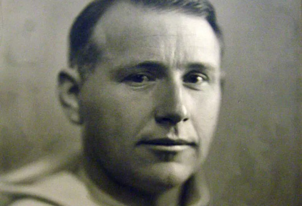 Le père Georges-Henri Lévesque en 1935 (Fonds Georges-Henri Lévesque P151/A1,22 - Crédit photo : Castonguay, Ottawa)